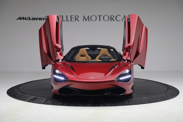 New 2022 McLaren 720S Spider for sale $382,090 at Alfa Romeo of Greenwich in Greenwich CT 06830 13