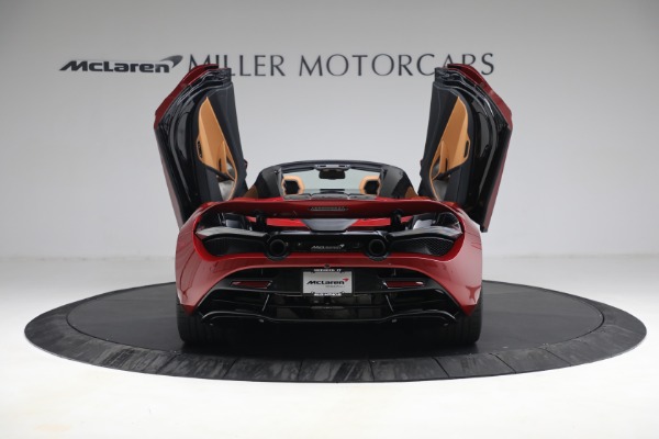 New 2022 McLaren 720S Spider for sale $382,090 at Alfa Romeo of Greenwich in Greenwich CT 06830 17