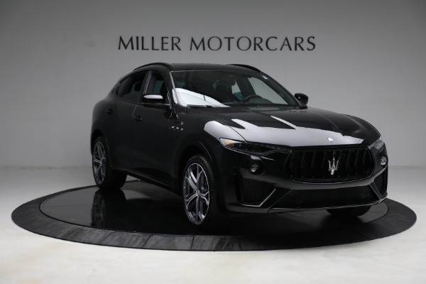 Used 2022 Maserati Levante Modena GTS for sale Sold at Alfa Romeo of Greenwich in Greenwich CT 06830 11