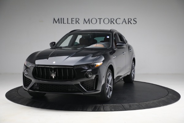 New 2022 Maserati Levante Modena for sale Sold at Alfa Romeo of Greenwich in Greenwich CT 06830 1