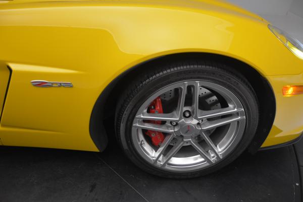 Used 2006 Chevrolet Corvette Z06 Hardtop for sale Sold at Alfa Romeo of Greenwich in Greenwich CT 06830 18