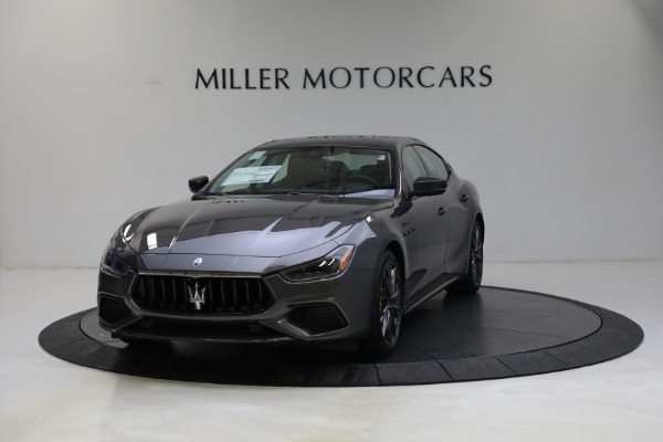 New 2022 Maserati Ghibli Modena Q4 for sale Sold at Alfa Romeo of Greenwich in Greenwich CT 06830 1