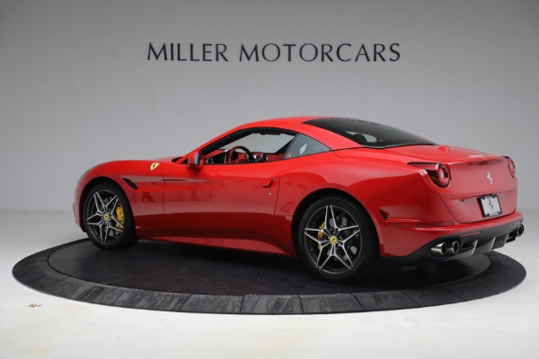 Used 2017 Ferrari California T for sale Sold at Alfa Romeo of Greenwich in Greenwich CT 06830 16