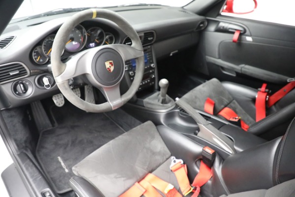 Used 2010 Porsche 911 GT3 RS 3.8 for sale Sold at Alfa Romeo of Greenwich in Greenwich CT 06830 11