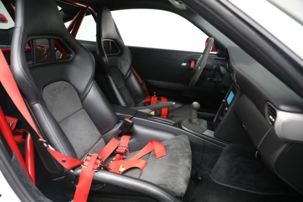 Used 2010 Porsche 911 GT3 RS 3.8 for sale Sold at Alfa Romeo of Greenwich in Greenwich CT 06830 16