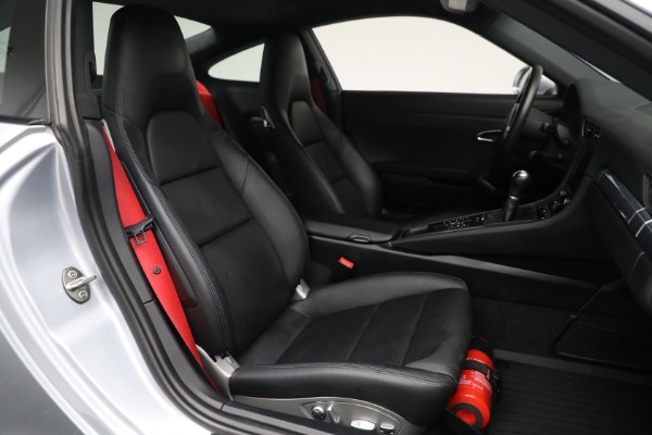 Used 2015 Porsche 911 Carrera S for sale Sold at Alfa Romeo of Greenwich in Greenwich CT 06830 24
