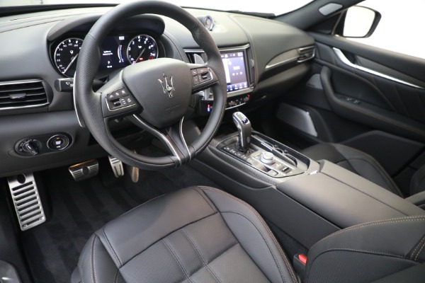 New 2022 Maserati Levante Modena S for sale $132,685 at Alfa Romeo of Greenwich in Greenwich CT 06830 10