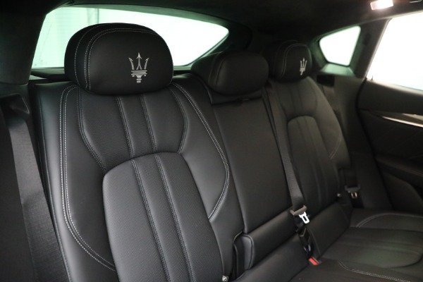 New 2022 Maserati Levante Modena for sale Sold at Alfa Romeo of Greenwich in Greenwich CT 06830 24