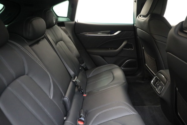 New 2022 Maserati Levante Modena for sale Sold at Alfa Romeo of Greenwich in Greenwich CT 06830 25