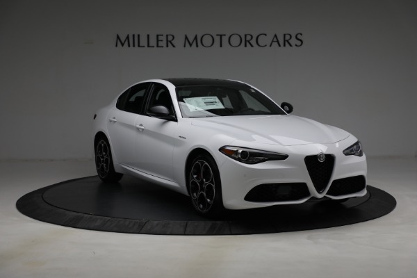 New 2022 Alfa Romeo Giulia Veloce for sale Sold at Alfa Romeo of Greenwich in Greenwich CT 06830 11