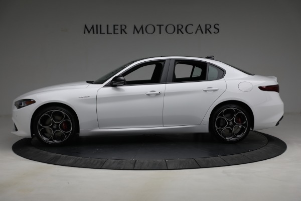 New 2022 Alfa Romeo Giulia Veloce for sale Sold at Alfa Romeo of Greenwich in Greenwich CT 06830 3