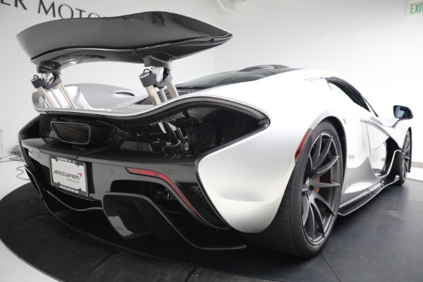 Used 2015 McLaren P1 for sale Sold at Alfa Romeo of Greenwich in Greenwich CT 06830 27