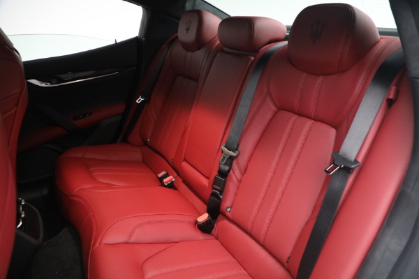 New 2022 Maserati Ghibli Modena Q4 for sale $99,755 at Alfa Romeo of Greenwich in Greenwich CT 06830 21