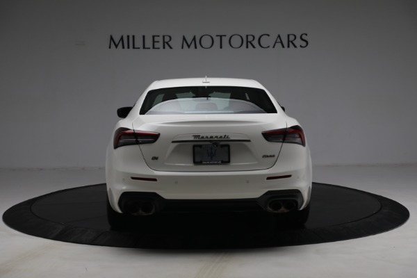 New 2022 Maserati Ghibli Modena Q4 for sale $99,755 at Alfa Romeo of Greenwich in Greenwich CT 06830 6