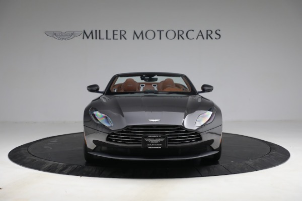 Used 2019 Aston Martin DB11 Volante for sale $182,990 at Alfa Romeo of Greenwich in Greenwich CT 06830 11