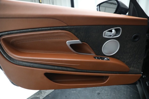 Used 2019 Aston Martin DB11 Volante for sale $182,990 at Alfa Romeo of Greenwich in Greenwich CT 06830 16