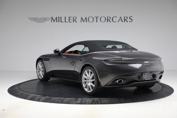 Used 2019 Aston Martin DB11 Volante for sale $182,990 at Alfa Romeo of Greenwich in Greenwich CT 06830 25