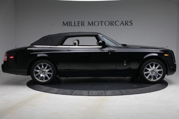 Used 2013 Rolls-Royce Phantom Drophead Coupe for sale Sold at Alfa Romeo of Greenwich in Greenwich CT 06830 24