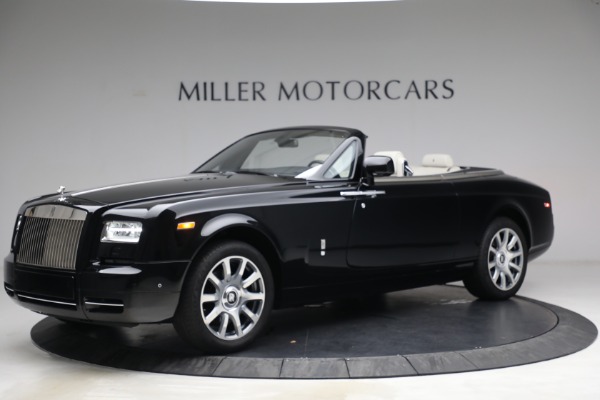 Used 2013 Rolls-Royce Phantom Drophead Coupe for sale Sold at Alfa Romeo of Greenwich in Greenwich CT 06830 3