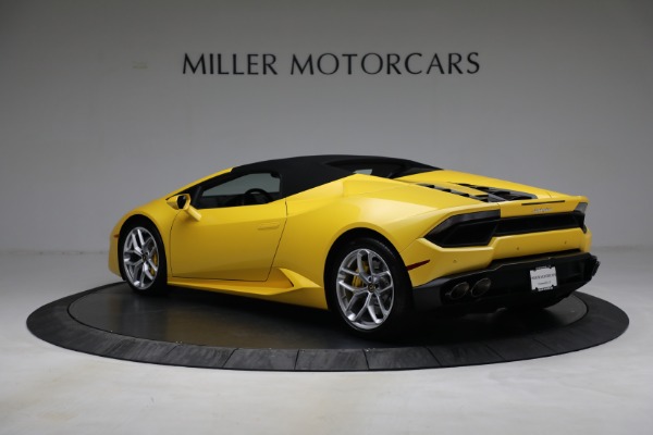 Used 2017 Lamborghini Huracan LP 580-2 Spyder for sale Sold at Alfa Romeo of Greenwich in Greenwich CT 06830 17