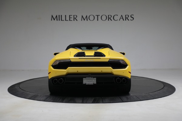 Used 2017 Lamborghini Huracan LP 580-2 Spyder for sale Sold at Alfa Romeo of Greenwich in Greenwich CT 06830 19