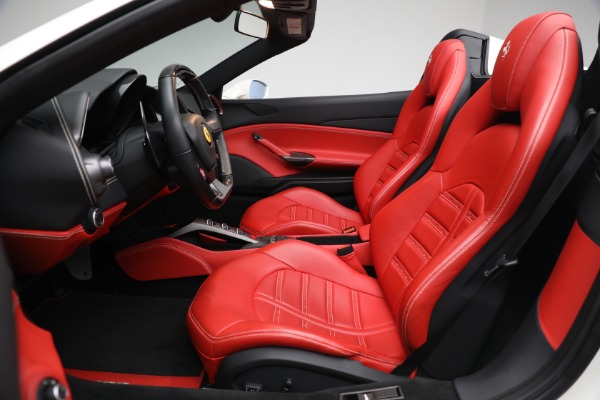 Used 2018 Ferrari 488 Spider for sale $339,900 at Alfa Romeo of Greenwich in Greenwich CT 06830 20