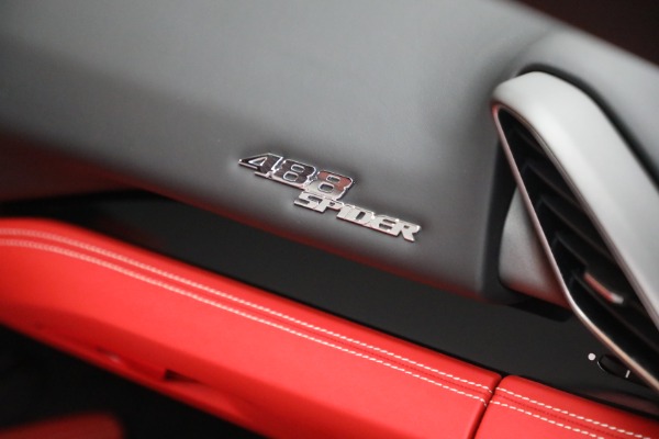 Used 2018 Ferrari 488 Spider for sale $339,900 at Alfa Romeo of Greenwich in Greenwich CT 06830 25