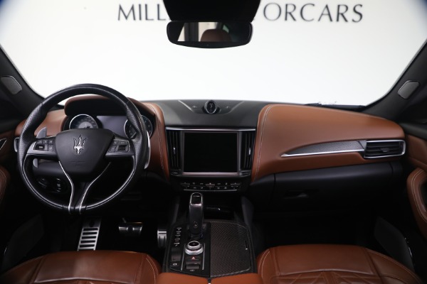 Used 2022 Maserati Levante Modena S for sale Sold at Alfa Romeo of Greenwich in Greenwich CT 06830 23