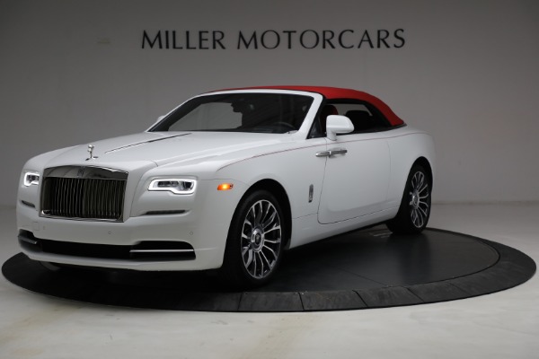 Used 2018 Rolls-Royce Dawn for sale Sold at Alfa Romeo of Greenwich in Greenwich CT 06830 18