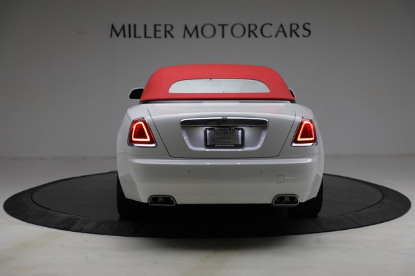 Used 2018 Rolls-Royce Dawn for sale $379,900 at Alfa Romeo of Greenwich in Greenwich CT 06830 24