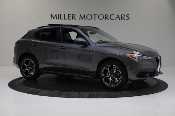 New 2022 Alfa Romeo Stelvio Ti for sale $56,255 at Alfa Romeo of Greenwich in Greenwich CT 06830 11