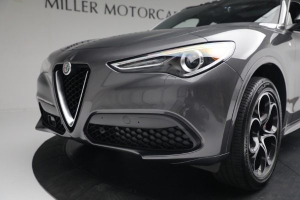New 2022 Alfa Romeo Stelvio Ti for sale $56,255 at Alfa Romeo of Greenwich in Greenwich CT 06830 14