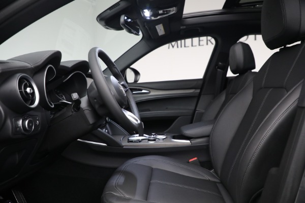 New 2022 Alfa Romeo Stelvio Ti for sale $56,255 at Alfa Romeo of Greenwich in Greenwich CT 06830 16
