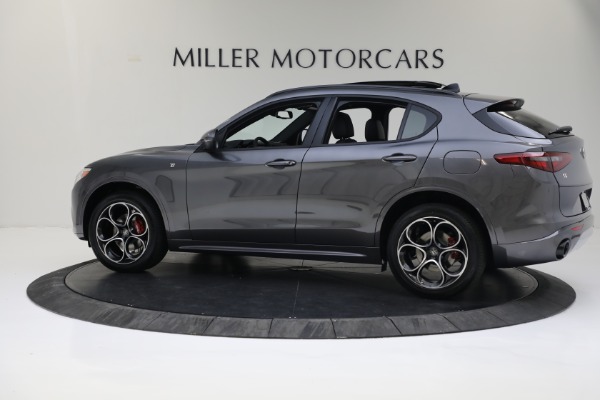 New 2022 Alfa Romeo Stelvio Ti for sale $56,255 at Alfa Romeo of Greenwich in Greenwich CT 06830 4
