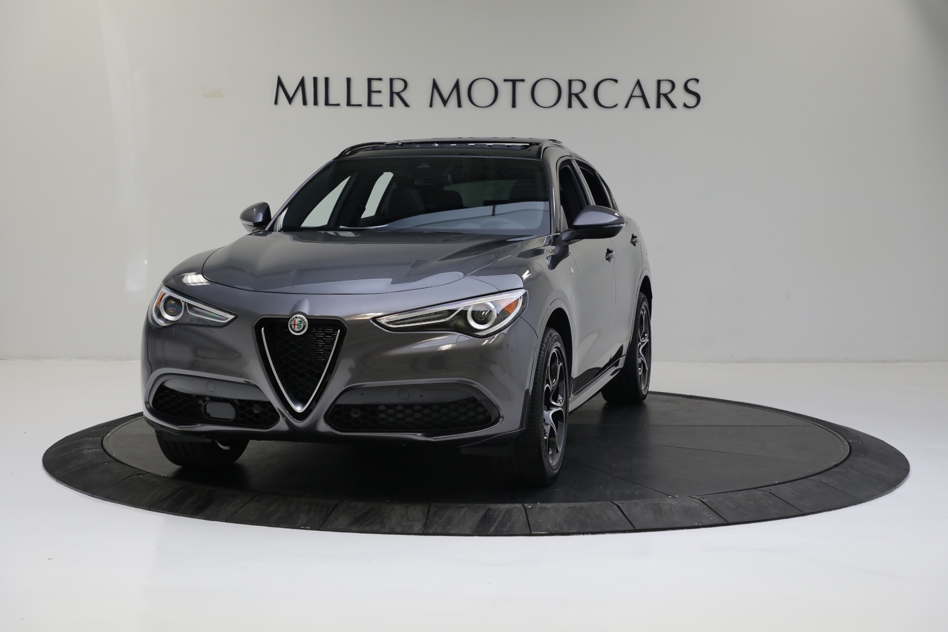 New 2022 Alfa Romeo Stelvio Ti for sale $56,255 at Alfa Romeo of Greenwich in Greenwich CT 06830 1
