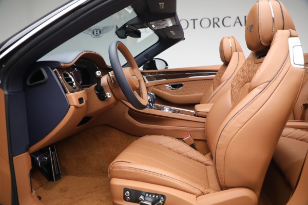 Used 2022 Bentley Continental GT V8 for sale $259,900 at Alfa Romeo of Greenwich in Greenwich CT 06830 23