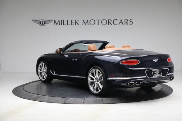 Used 2022 Bentley Continental GT V8 for sale $259,900 at Alfa Romeo of Greenwich in Greenwich CT 06830 3