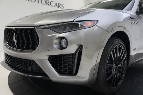 New 2022 Maserati Levante Modena for sale Sold at Alfa Romeo of Greenwich in Greenwich CT 06830 11