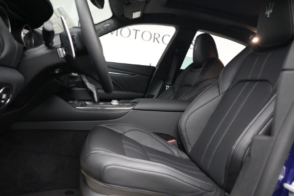 New 2022 Maserati Levante GT for sale $89,126 at Alfa Romeo of Greenwich in Greenwich CT 06830 14