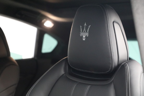 New 2022 Maserati Levante GT for sale $89,126 at Alfa Romeo of Greenwich in Greenwich CT 06830 16