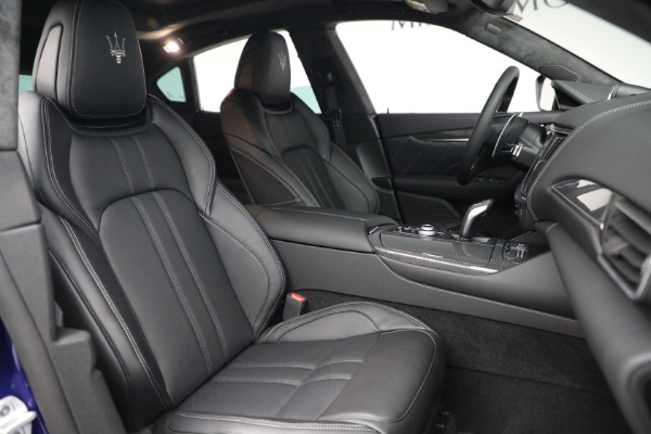 New 2022 Maserati Levante GT for sale $89,126 at Alfa Romeo of Greenwich in Greenwich CT 06830 23