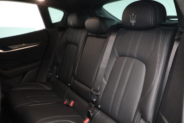 New 2022 Maserati Levante GT for sale $89,126 at Alfa Romeo of Greenwich in Greenwich CT 06830 25