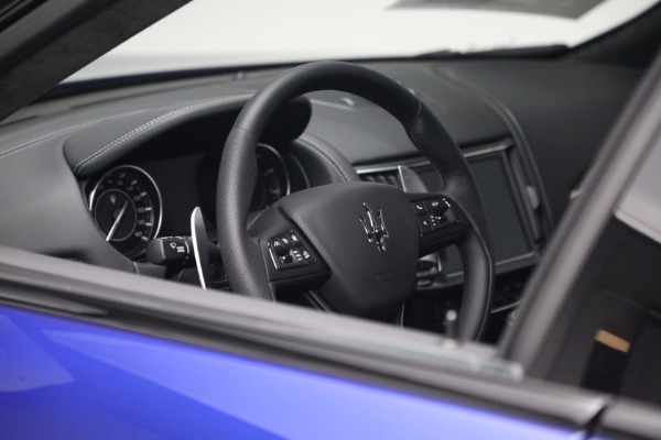 New 2022 Maserati Levante GT for sale $89,126 at Alfa Romeo of Greenwich in Greenwich CT 06830 28