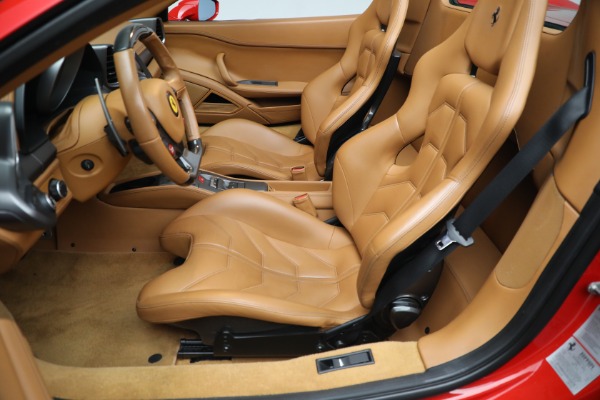Used 2013 Ferrari 458 Spider for sale Sold at Alfa Romeo of Greenwich in Greenwich CT 06830 22