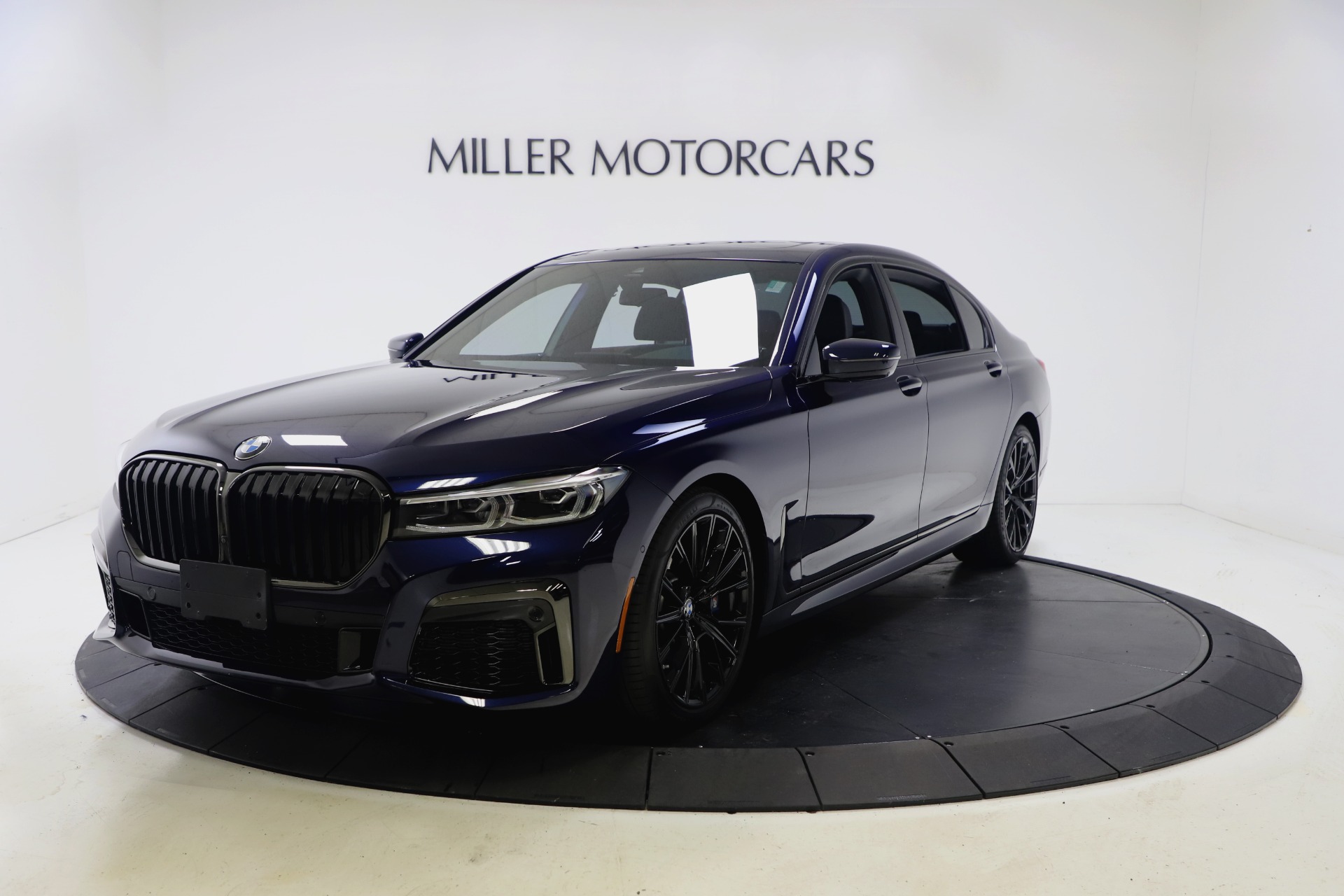 Used 2021 BMW 7 Series 740i for sale $86,900 at Alfa Romeo of Greenwich in Greenwich CT 06830 1