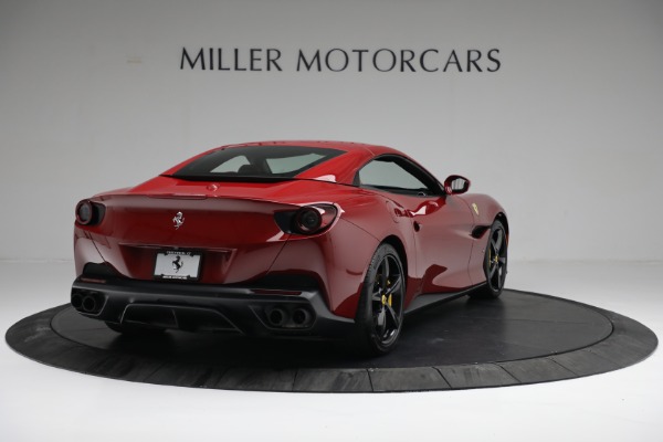 Used 2019 Ferrari Portofino for sale Sold at Alfa Romeo of Greenwich in Greenwich CT 06830 19