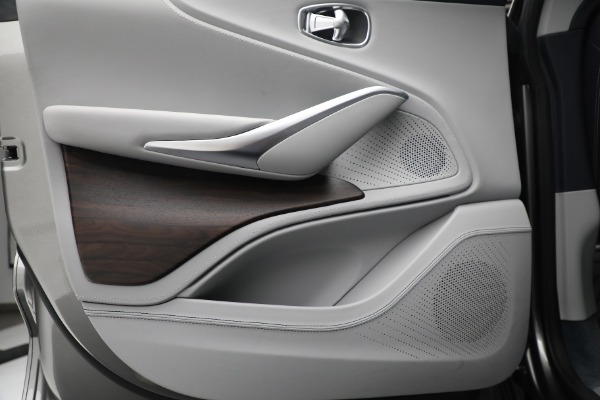 Used 2021 Aston Martin DBX for sale $191,900 at Alfa Romeo of Greenwich in Greenwich CT 06830 16