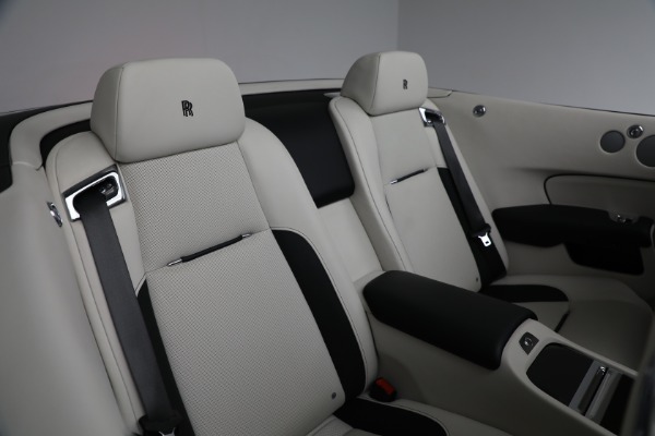 Used 2018 Rolls-Royce Dawn for sale Sold at Alfa Romeo of Greenwich in Greenwich CT 06830 15