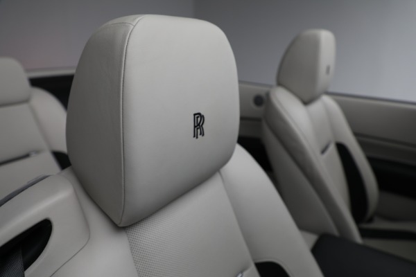 Used 2018 Rolls-Royce Dawn for sale Sold at Alfa Romeo of Greenwich in Greenwich CT 06830 18