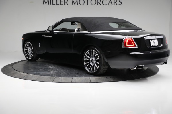 Used 2018 Rolls-Royce Dawn for sale Sold at Alfa Romeo of Greenwich in Greenwich CT 06830 27